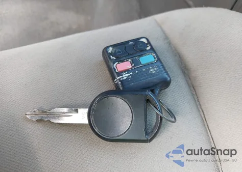 2010 Ford Expedition Xlt из США, поврежденный, VIN 1FMJU1F55AEA43301